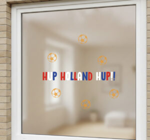 Hup Holland Hup EK/WK raamstickers voor het raam in rood wit blauw met herbruikbare voetbal raamdecoratie voor kinderen en gezinnen