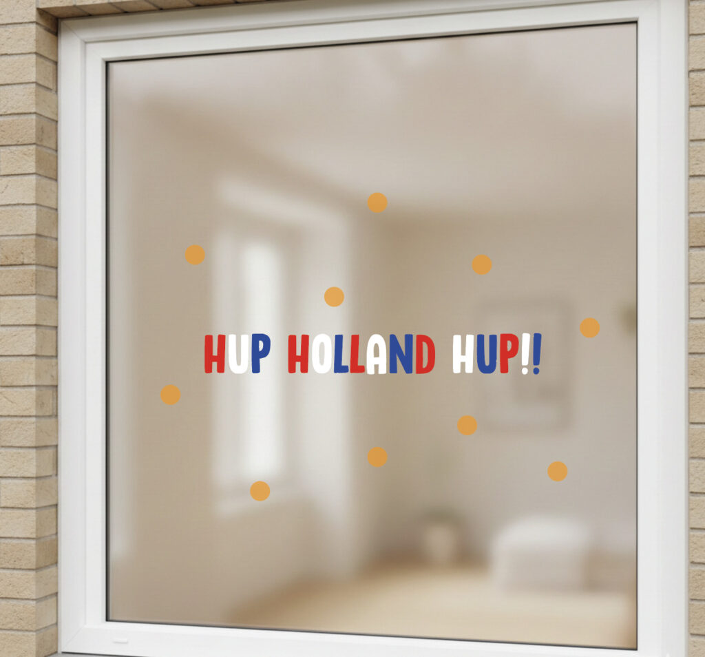Hup Holland Hup EK/WK raamstickers voor het raam in rood wit blauw met herbruikbare voetbal raamdecoratie voor kinderen en gezinnen