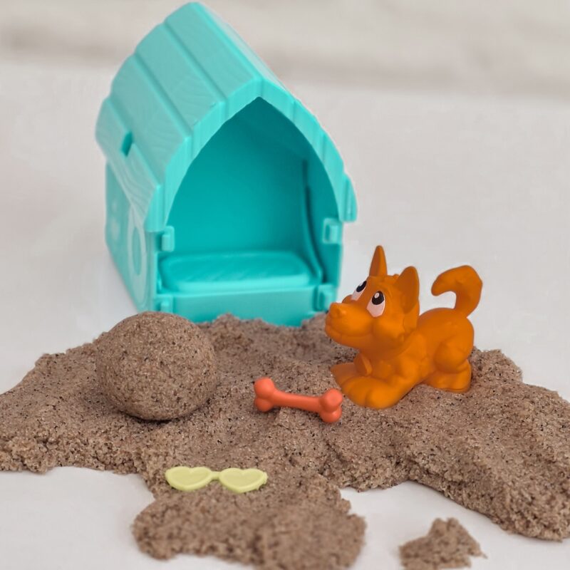 Kinetic Sand Doggy dog