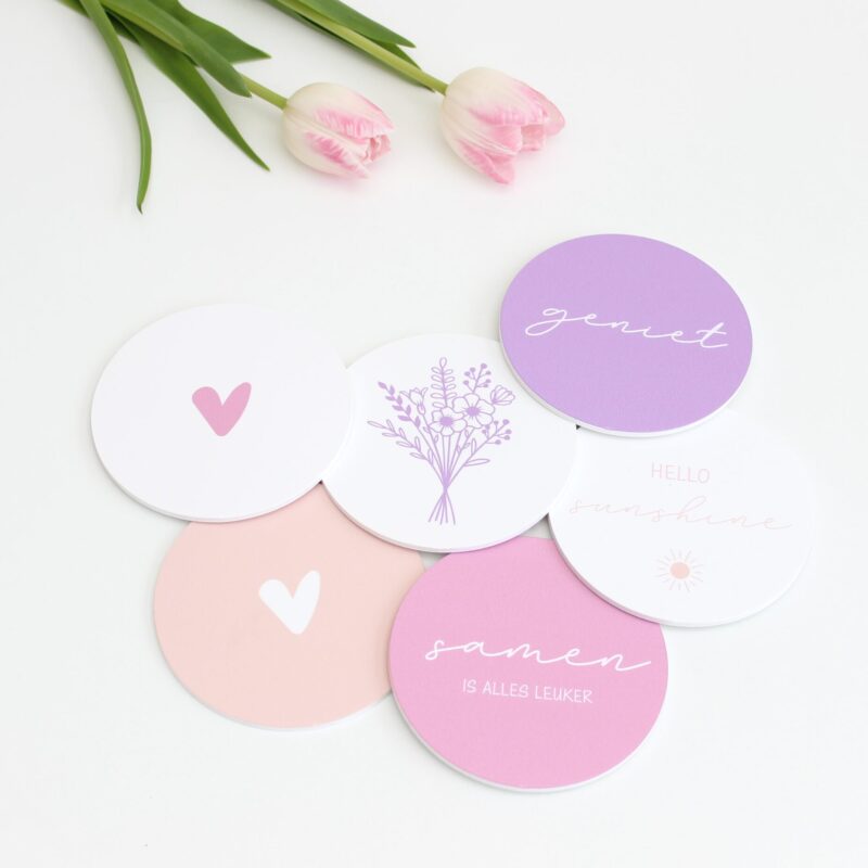 Ronde onderzetters in pastelkleuren van Forex, set van 6 met speelse ontwerpen en 10 cm doorsnede